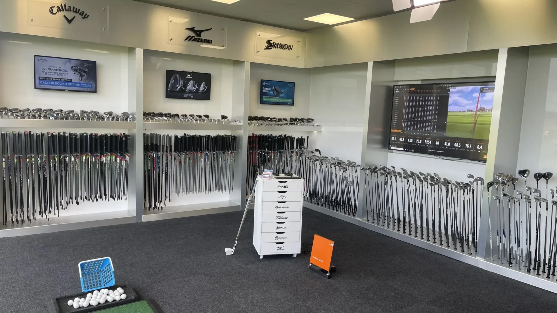 Peter Field Golf Custom Fitting Room